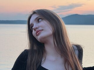 free live cam chat TwylaSkoff