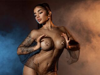 fingering webcamgirl VictoriaBello