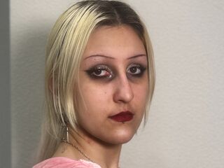 girl cam VictorinaHarvest