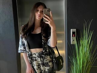 fingering camgirl VinnieMailhot