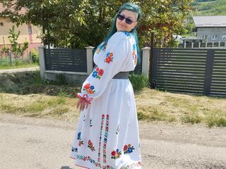 naughty cam girl YolaDom