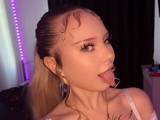 hot webcam YolandoHeitz