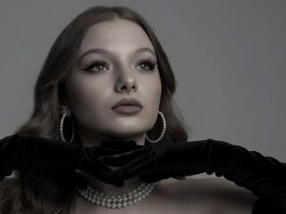 camgirl masturbating with vibrator YuriHuprich