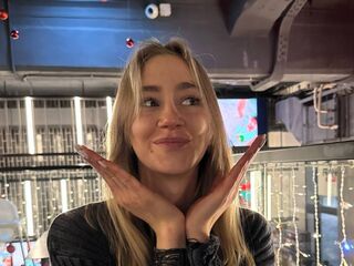 camgirl sexchat ZenaDeruiter