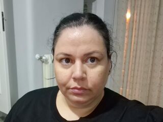 strip tease show rubacuoribella